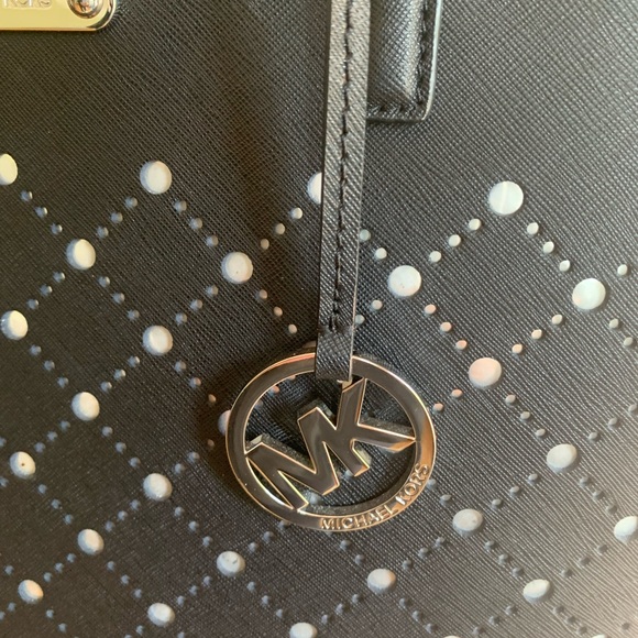 Michael Kors large black carryall tote - Picture 5 of 11